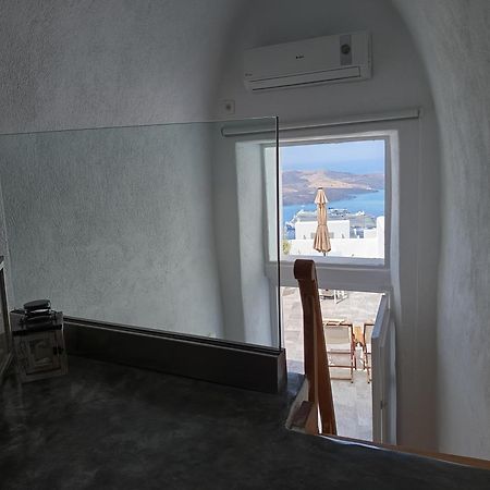 Akron Cliff Suite Fira (Santorini) Exterior foto
