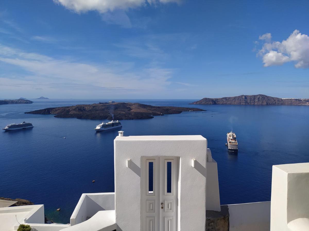 Akron Cliff Suite Fira (Santorini) Exterior foto