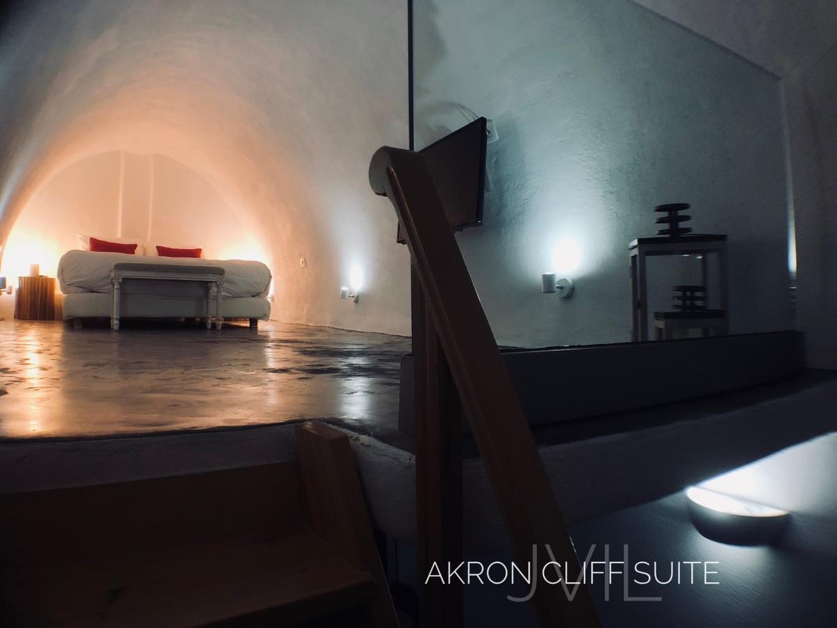 Akron Cliff Suite Fira (Santorini) Exterior foto
